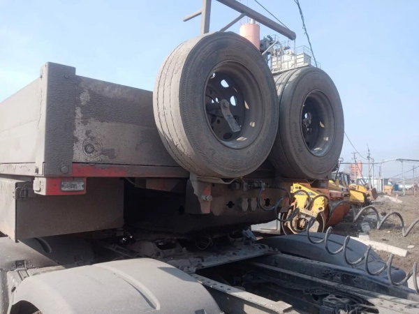 Спецприцеп 9942 Полуприцеп тяжеловоз 4 оси 9942L4-06 — Б/У, 2022 г.