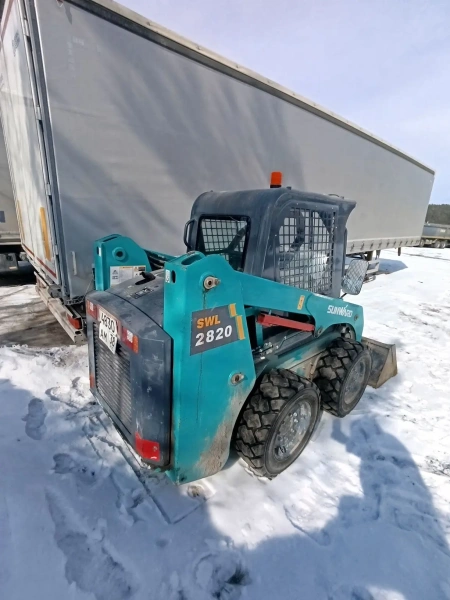 SUNWARD SWL Мини погрузчик SWL2820 — Б/У, 2023 г.