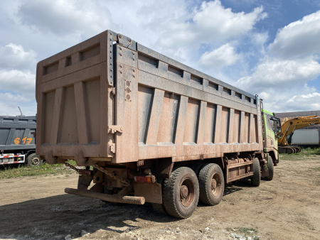 Shacman (Shaanxi) SX 8x4 Самосвал SX33186V366 — Б/У, 2023 г.