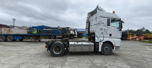 SITRAK C7H 4x2 Седельный тягач ZZ4186V361HE — Б/У, 2023 г.