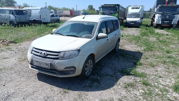 Lada Largus универсал — Б/У, 2023 г. (Саратов, 82917 км)