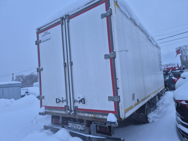 ISUZU ELF 7.5 (NPR) 4x2 Изотермический-рефрижератор — Б/У, 2022 г.