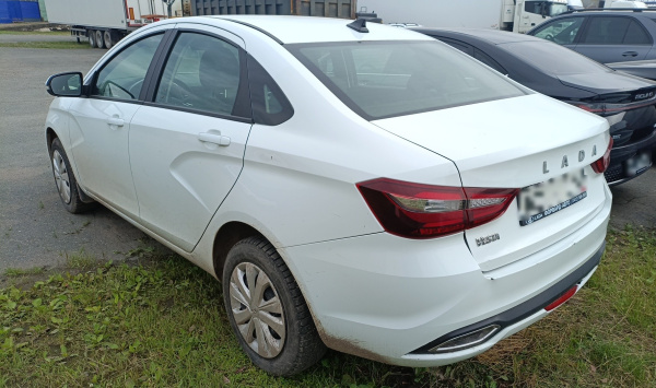 LADA Life 1.6 106hp 5MT — Б/У, 2023 г.