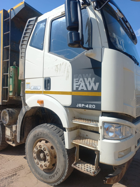 FAW J6 8x4 Самосвал СА3310Р66K24T4E5 — Б/У, 2023 г.