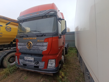 Shacman (Shaanxi) SX 6x4 Седельный тягач SX42584V324 — Б/У, 2022 г.