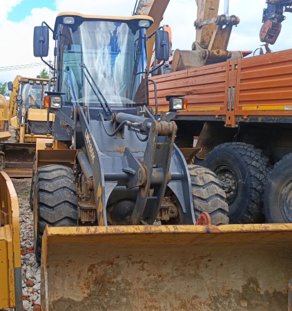 XCMG LW180K Фронтальный погрузчик — Б/У, 2022 г.
