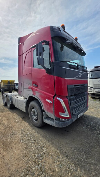 Volvo FH 6x4 Седельный тягач FH-TRUCK — Б/У, 2023 г.