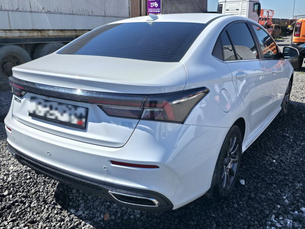 OMODA Classic 1.5 CVT (I Поколение) — Б/У, 2024 г.