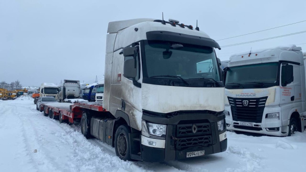 Renault T 4x2 Седельный тягач — Б/У, 2019 г.