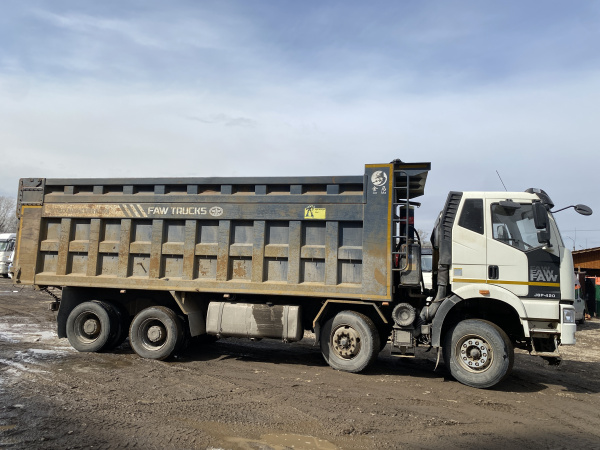 FAW CA 3310 8x4 Самосвал — Б/У, 2023 г.