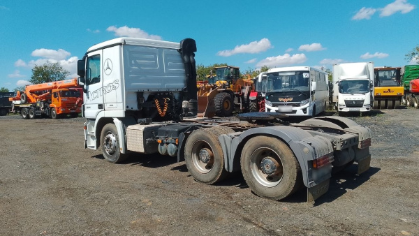 MERCEDES-BENZ Actros 2641 LS 6x4 Седельный тягач — Б/У, 2015 г.
