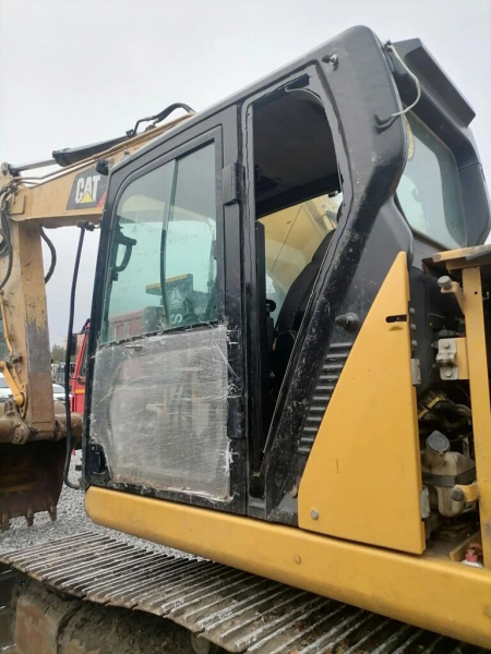 Caterpillar 323 Экскаватор — Б/У, 2019 г.