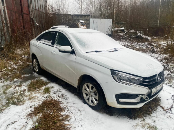 LADA VESTA Седан Techno 1.6 106hp 5MT — Б/У, 2023 г.