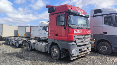 MERCEDES-BENZ Actros 4x2 Седельный тягач — Б/У, 2017 г.