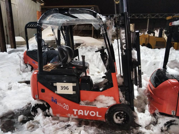 TAVOL FB Вилочный погрузчик FB20 — Б/У, 2024 г.