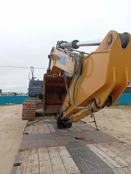 XCMG XE370 Экскаватор XE370CA — Б/У, 2021 г.