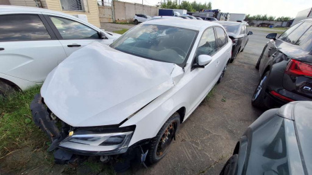 VOLKSWAGEN Trendline 1.4 TSI 125hp 7DSG — Б/У, 2016 г.