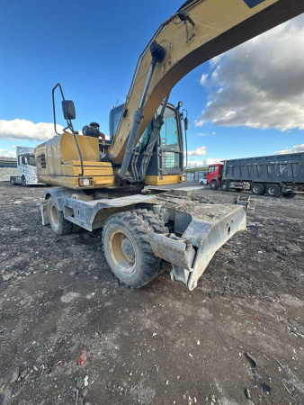 Lovol FP160 Экскаватор колесный FP160W — Б/У, 2022 г.