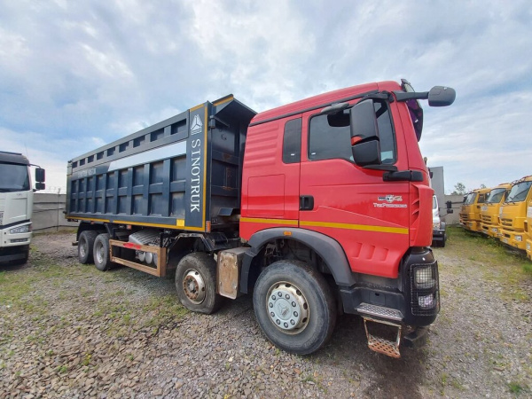 Howo T5G 8x4 Самосвал ZZ3317V386GE1 — Б/У, 2023 г.