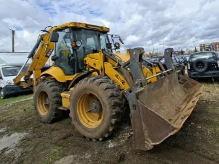 Bull 4SX Экскаватор-погрузчик 4SX-PLUS — Б/У, 2023 г.