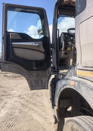 Howo T5G 8x4 Самосвал ZZ3317V386GE1 — Б/У, 2022 г.