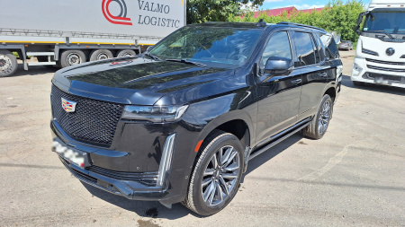 CADILLAC 6.2 V8 Sport Platinum — Б/У, 2023 г.