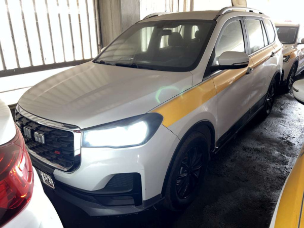 SWM Smart 1 1.5T 7DCT 2WD (I Поколение) — Б/У, 2023 г.