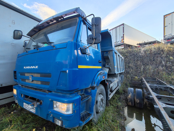 КамАЗ 65115 6x4 Самосвал 65115-606058-48 — Б/У, 2022 г.