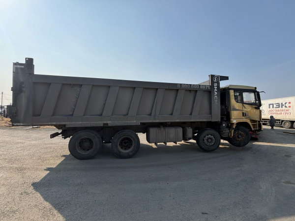 Shacman (Shaanxi) SX 8x4 Самосвал SX331863366 — Б/У, 2024 г.