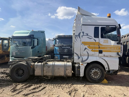 SITRAK C7H 4x2 Седельный тягач ZZ4186V361HE — Б/У, 2023 г.