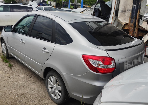 LADA Comfort 23 1.6 90hp 5MT — Б/У, 2024 г.