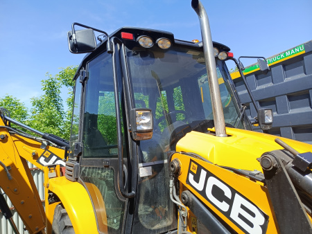 JCB 3CX — Б/У, 2024 г.