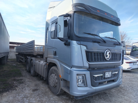 Shacman (Shaanxi) SX42584V324 — Б/У, 2023 г.