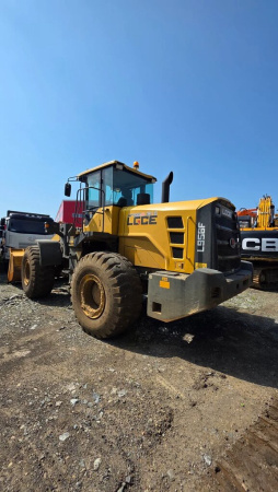 LGCE L956 Фронтальный погрузчик L956F — Б/У, 2022 г.