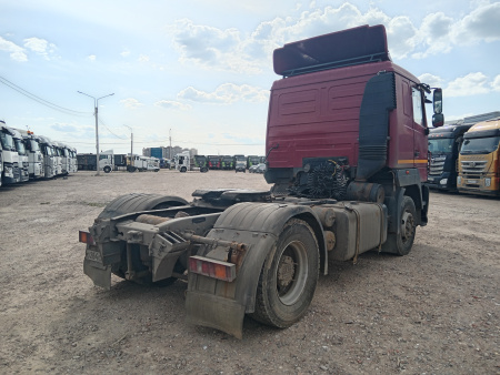 МАЗ 5440 4x2 Седельный тягач 5440В5-8420-031 — Б/У, 2017 г.