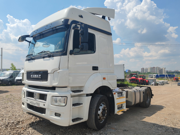 КамАЗ 5490 4x2 Седельный тягач 5490-S5 — Б/У, 2019 г.