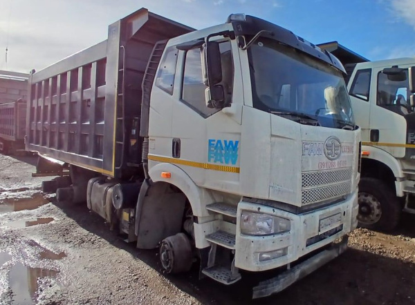 FAW J6 6x4 Самосвал CA3250P66K24T1E5 — Б/У, 2022 г.