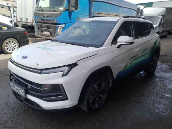 МОСКВИЧ Стандарт 1.5Т CVT — Б/У, 2024 г.