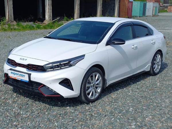 Kia Cerato — Б/У, 2022 г. (Южно-Сахалинск, 38788 км)