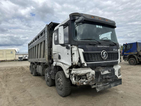 Shacman (Shaanxi) SX33186V366 — Б/У, 2024 г.