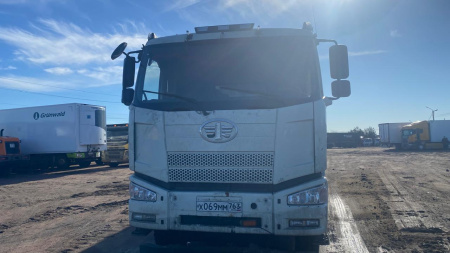 FAW J6 8x4 Самосвал СА3310Р66K24T4E5 — Б/У, 2023 г.