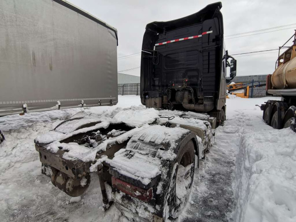 DONGFENG DFH4180 — Б/У, 2023 г.