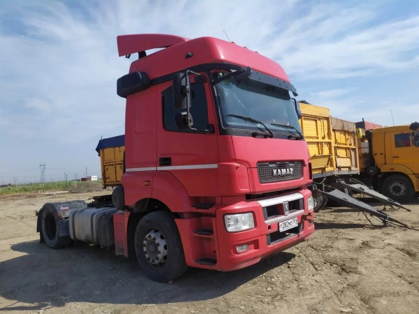 КамАЗ 5490 4x2 Седельный тягач 5490-022-87 — Б/У, 2016 г.