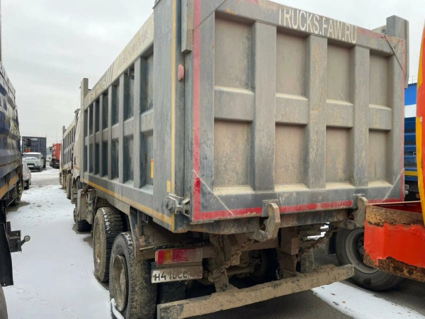 FAW J6 6x6 Самосвал CA3250P66K24L1TE5 — Б/У, 2023 г.