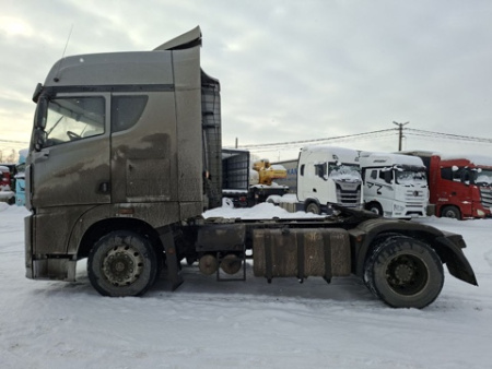 FAW JH6 4x2 Седельный тягач CA4180P25K15E5A80 — Б/У, 2023 г.