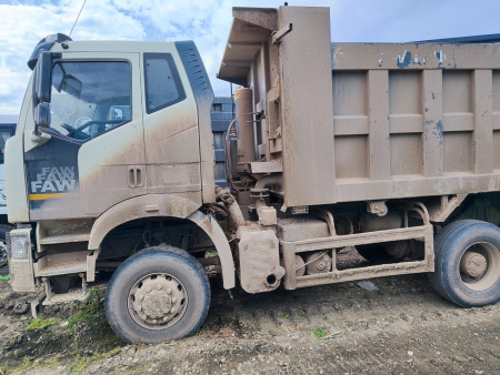 FAW J6 6x6 Самосвал CA3250P66K24L1TE5 — Б/У, 2023 г.