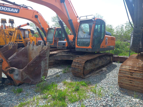 Doosan Infracore DX300LCA — Б/У, 2021 г. (Южно-Сахалинск, 7154 м/ч)